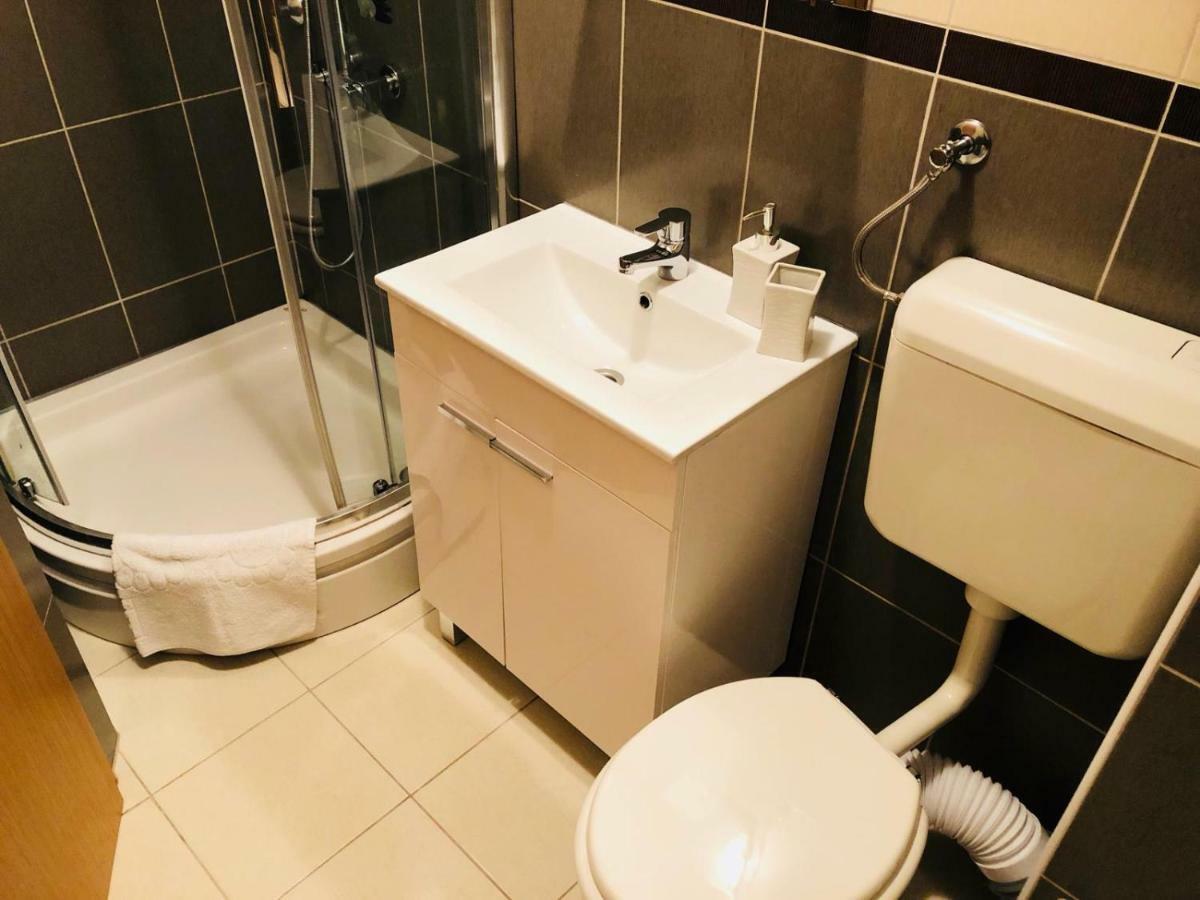 Apartman Stevic Pisak Exterior photo